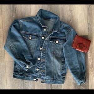 Vintage cropped quarter sleeve denim jacket